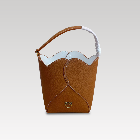 Pinko classic bucket bag