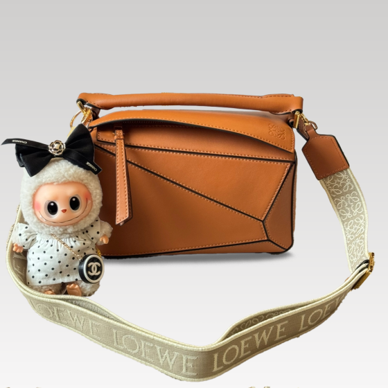 Roewe geometric fabric