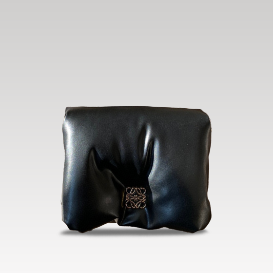 Luo Yiwei mouth cover bag